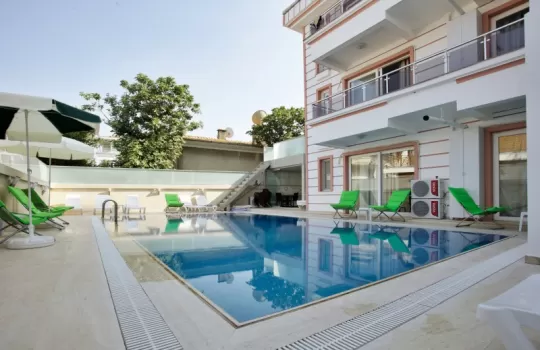 Kinali Butik Havuz 2